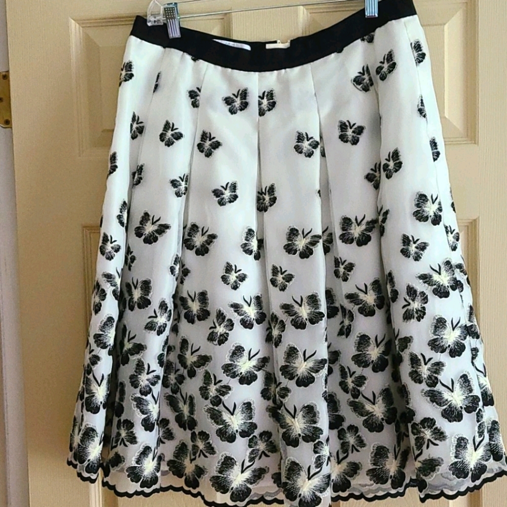 Formal skirt